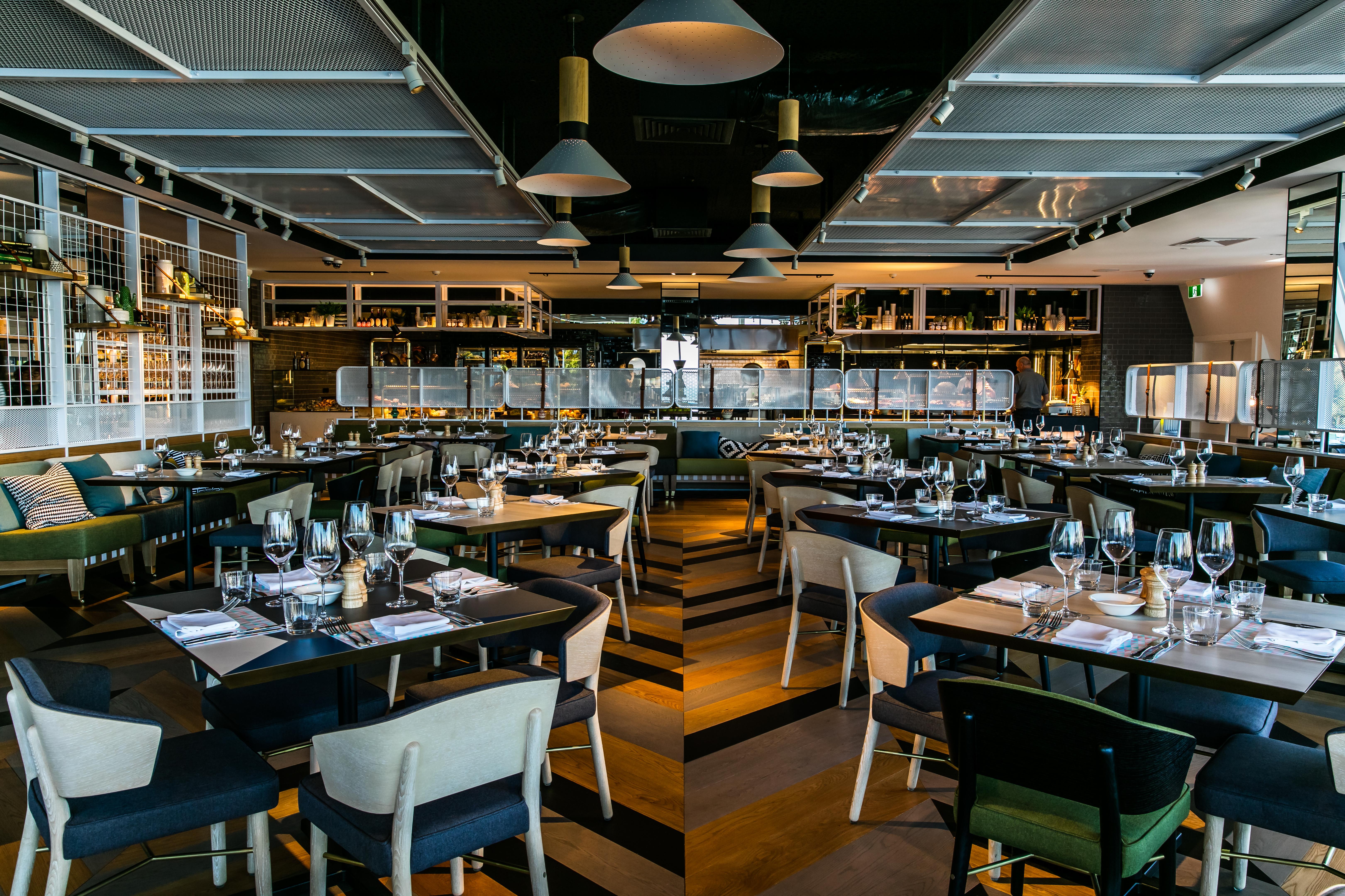 Qt Queenstown Exterior foto Interior of the restaurant